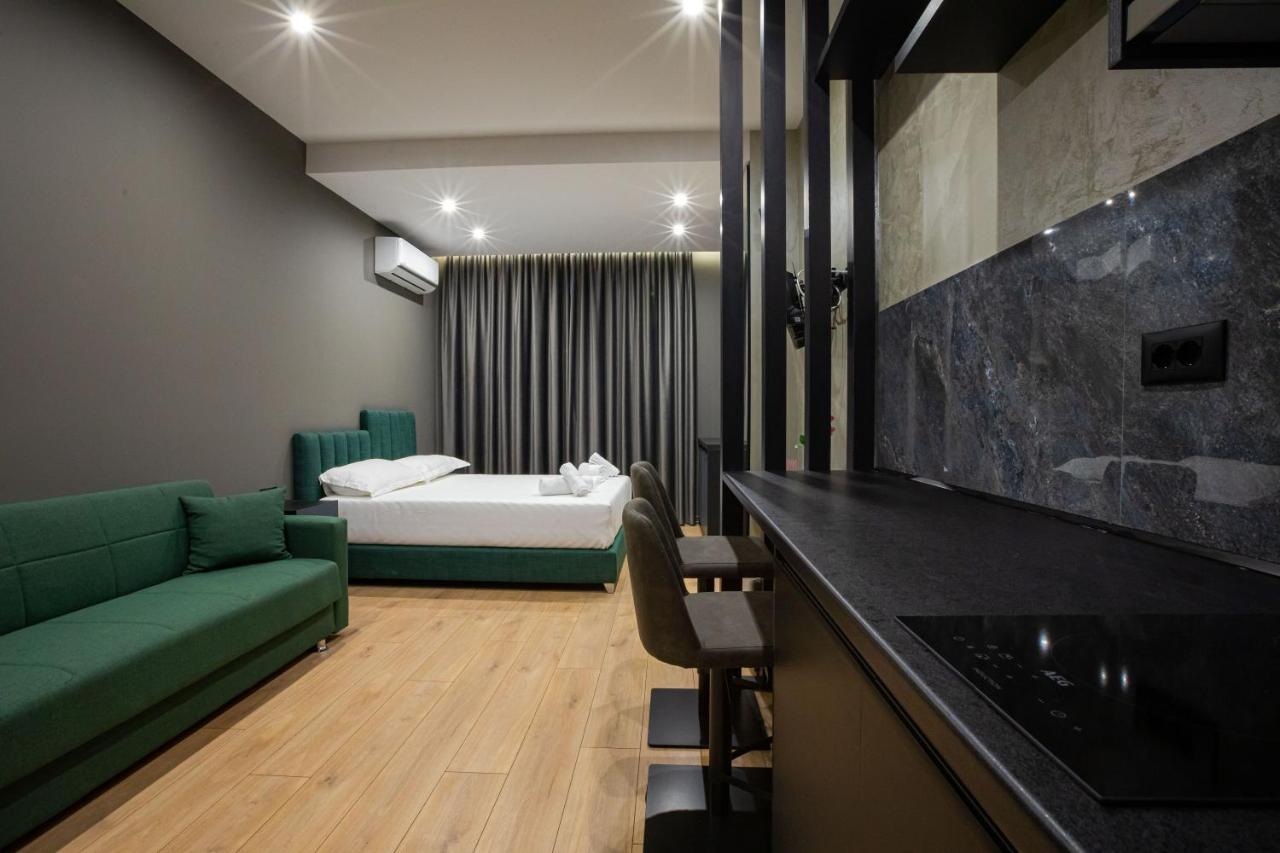 Dea'S Apartaments Tirana Exterior photo